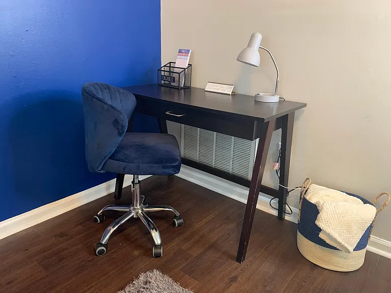 960 Garvin St — Photo 8