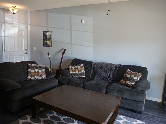 Open floor plan-living room