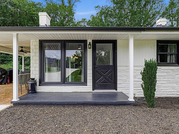 3rd image of 347 Winesap Rd