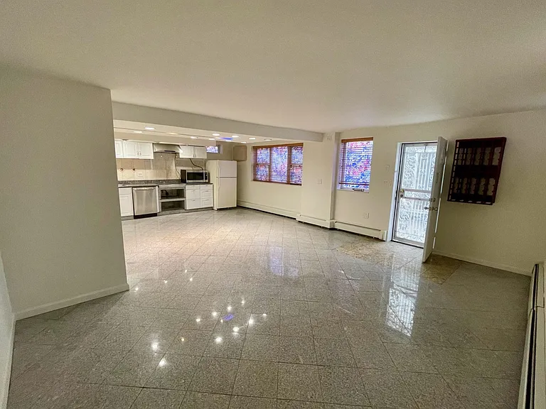 86 Edgewood Ave #GW — Photo 17