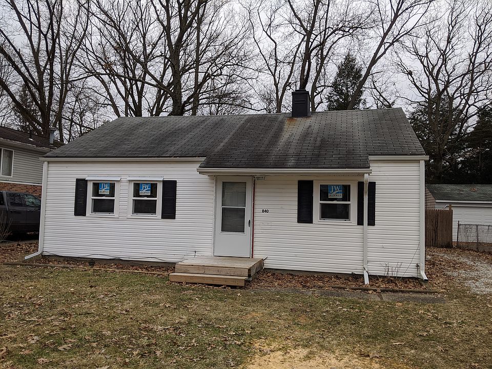 1st image of 840 Shoshone Ave