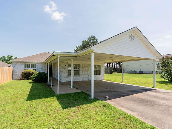 3rd image of 24 Summerview Cir