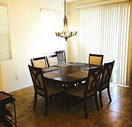 5th image of 10686 Summerbell St