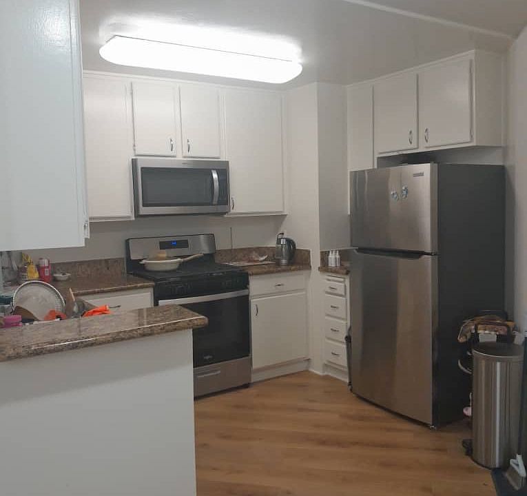1st image of 1395 Keltonave St W #2