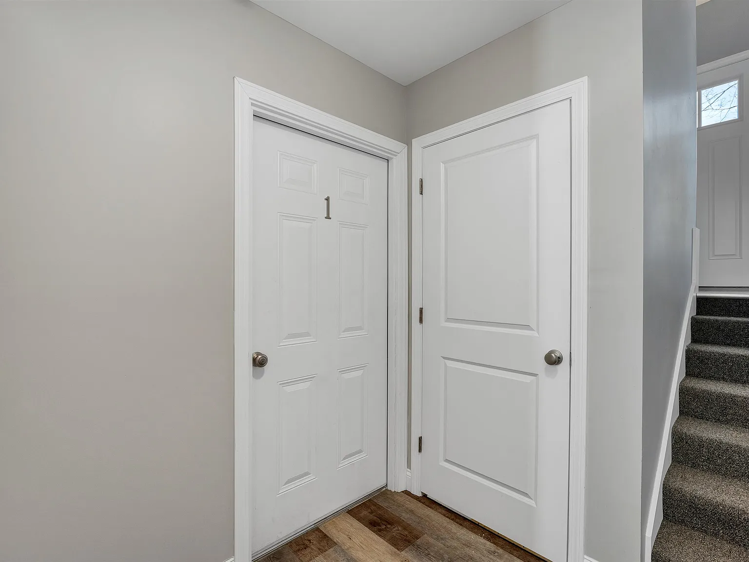 2 bed, 1.0 bath, 840 sqft, $2,200 — Photo 3
