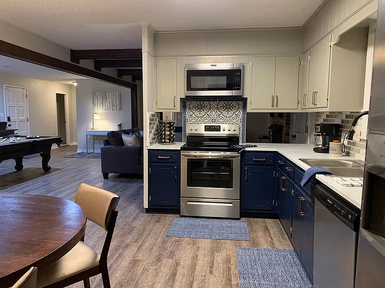 916 5th Ave SW — Photo 21