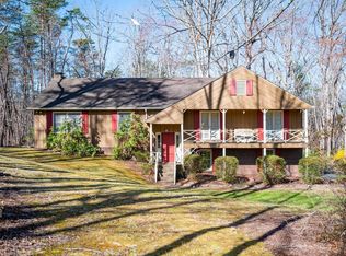 243 Quail Ridge Dr, Altavista, VA 24517