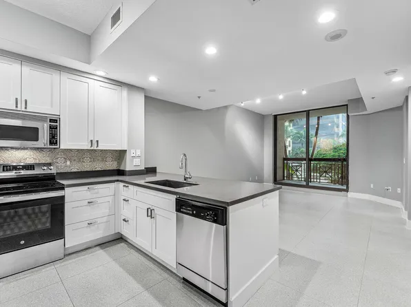 801 S Olive Avenue Unit 820, West Palm Beach, FL 33401