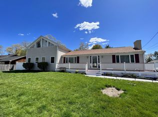 12 Gassett Rd, Westford, MA 01886