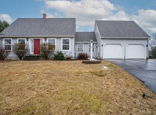 34 Gateway Commons Dr, Gorham, ME 04038