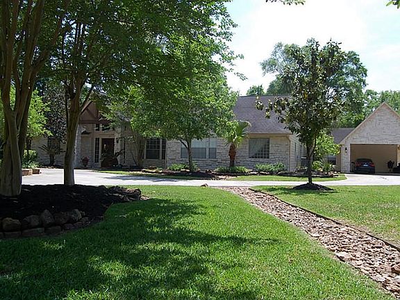 2nd image of 1210 Vista Del Lago Dr