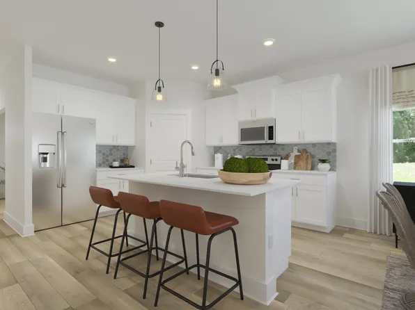 Manchester Plan, Avery Farms - Legacy Series