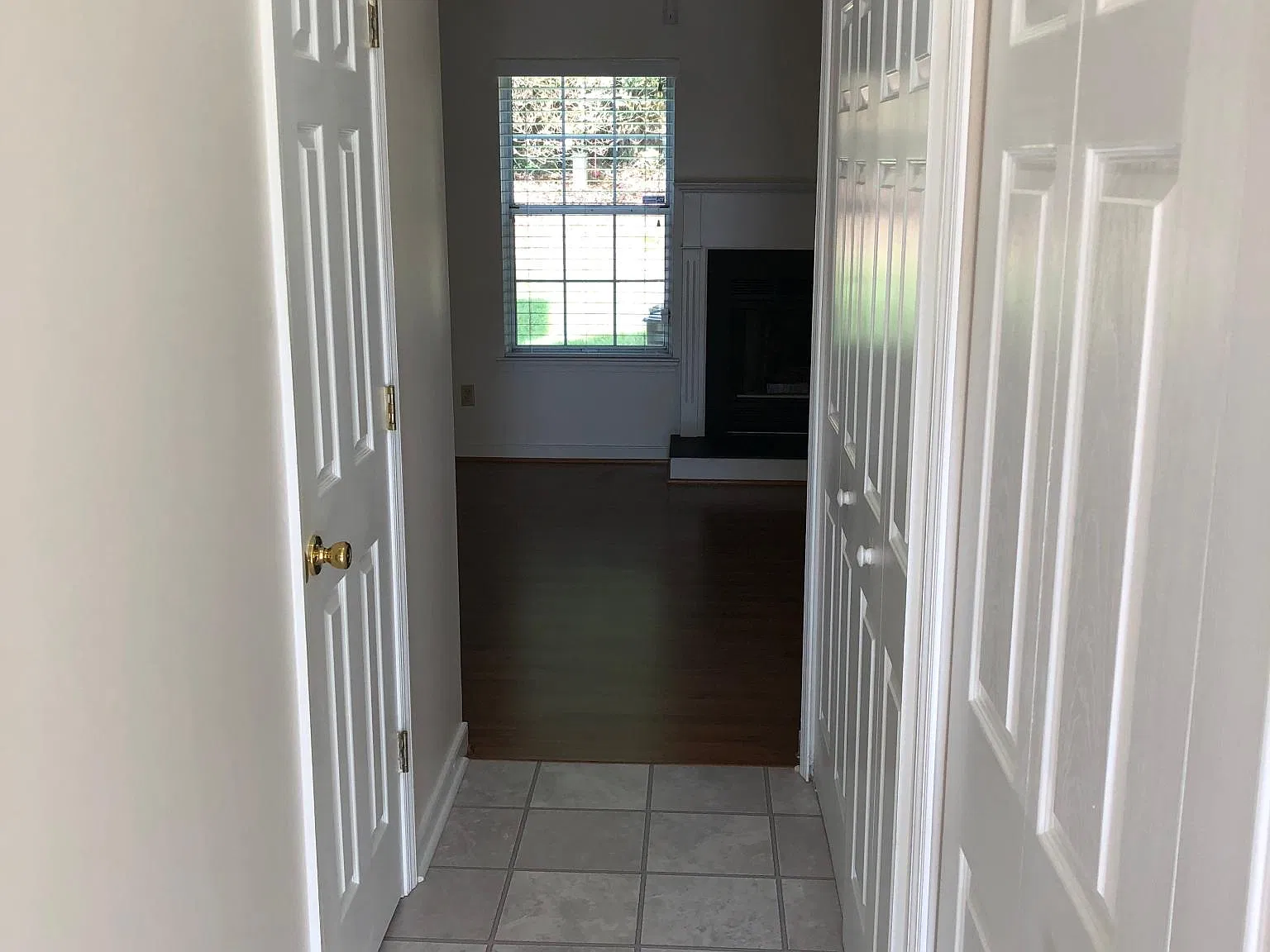 4114 Bush Lake Dr — Photo 3
