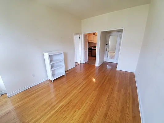 Rented by 4 Corners Realty, LLC | media 9