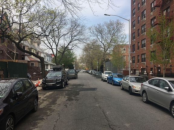4th image of 599 E 7th St APT 6J