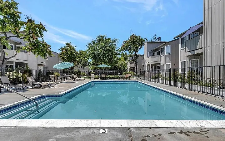 3466 Wine Cask Way — Photo 15