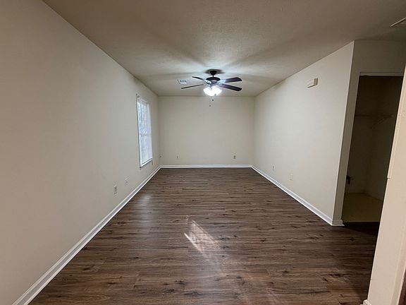 2nd image of 1337 Kent Dr