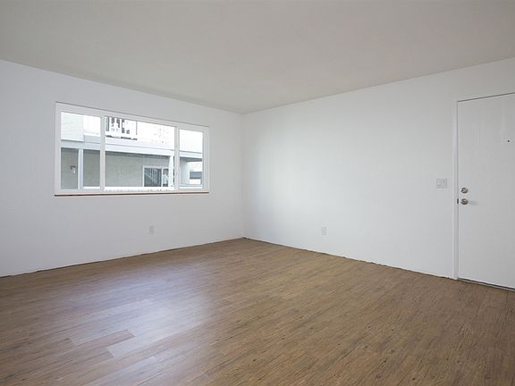 5th image of 10760 N Magnolia Ave Unit 7B