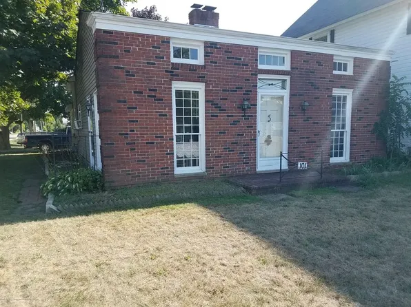 101 Main, Henderson, MI 48841