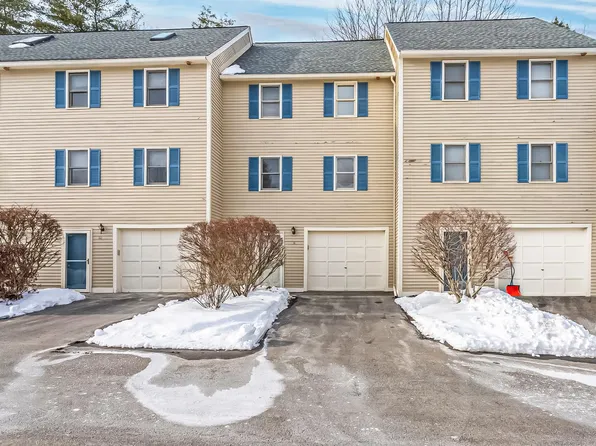 11 Fords Landing Drive, Dover, NH 03820