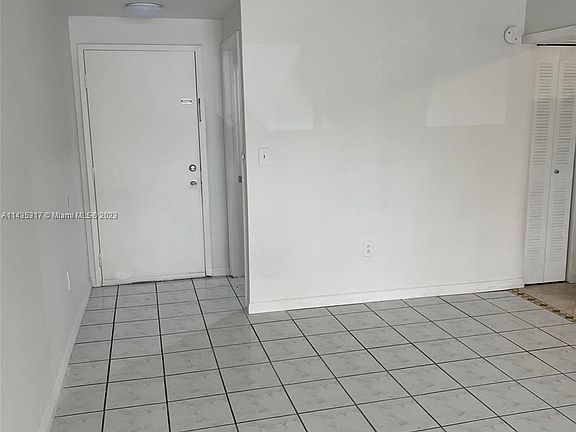 4th image of 10257 NW 9th Street Cir #10-101