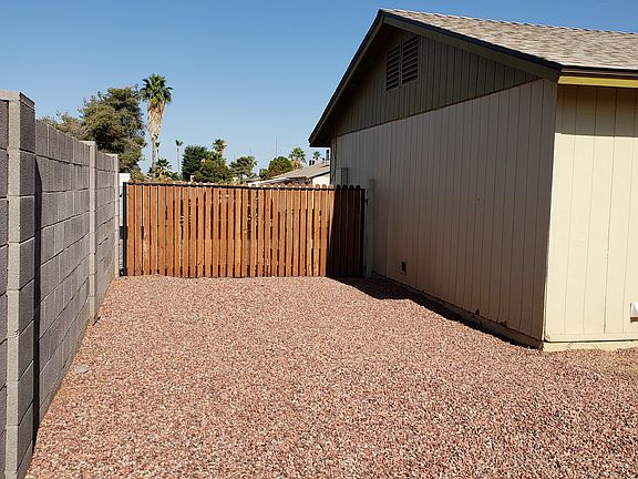 3rd image of 18431 N 31st Dr