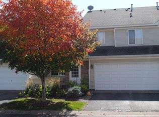 8910 Spring Ln, Woodbury, MN 55125