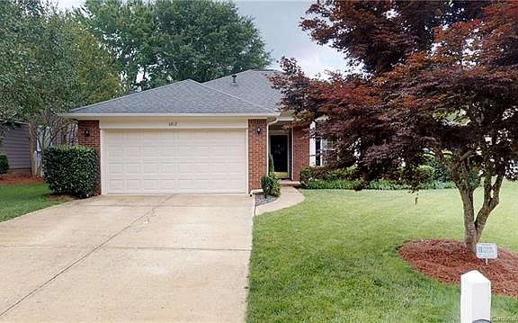 3rd image of 6812 Oldecastle Ct