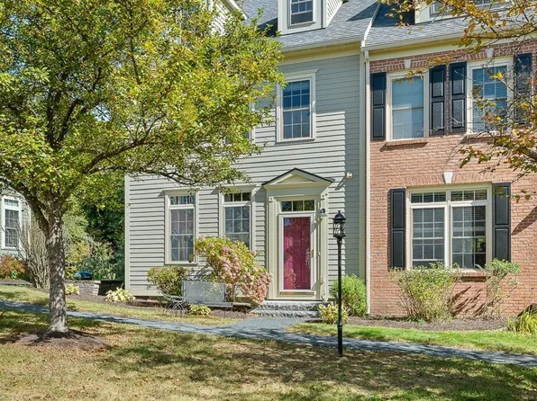 31 Forest Edge Drive, Hanover, NH 03755