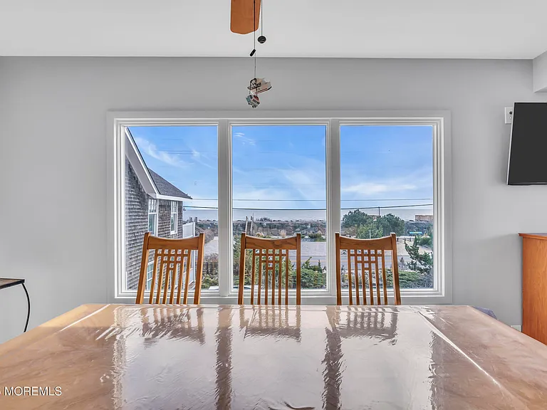 492 Ocean Ave — Photo 14