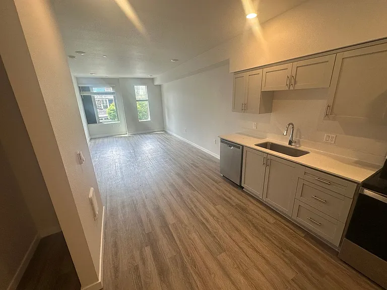 Discover Elevated Living at The Vaughn. Two Months Of Free Rent - And Free Parking! — Photo 45