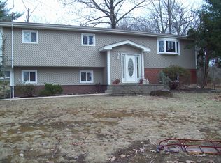 48 Greenridge Way, Spring Valley, NY 10977