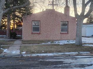 2110 Hugur Ave, Cheyenne, WY 82001