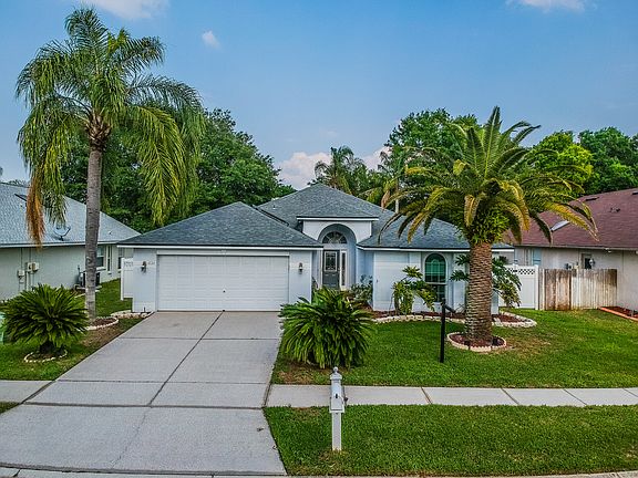 2nd image of 6124 Ashfield Pl