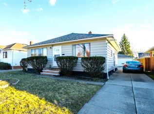 18960 McCracken Rd, Maple Heights, OH 44137