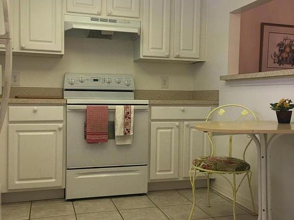 3rd image of 400 18th St Unit 1-16