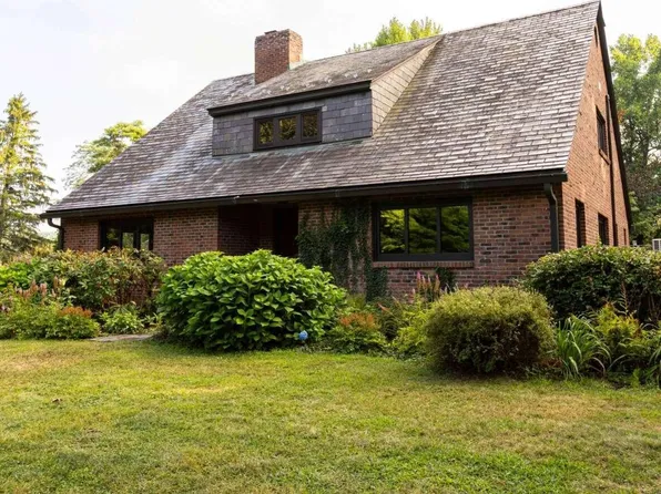 1515 Best Road, Rensselaer, NY 12144