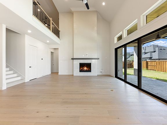 7th image of this home