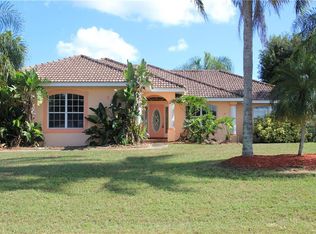 292 White Cliff Blvd, Auburndale, FL 33823
