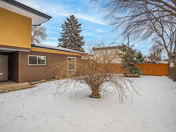 5th image of 1292 Lawrence Ave #15