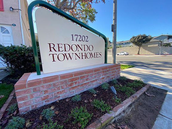 3rd image of 17202 Inglewood Ave APT 103