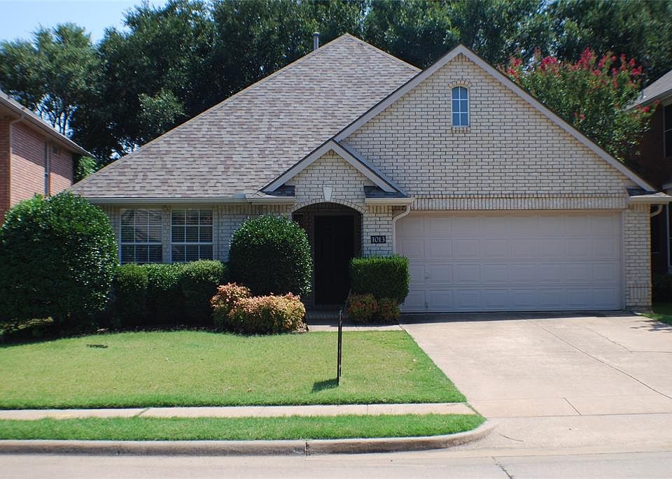 1st image of 1013 Sanmar Dr