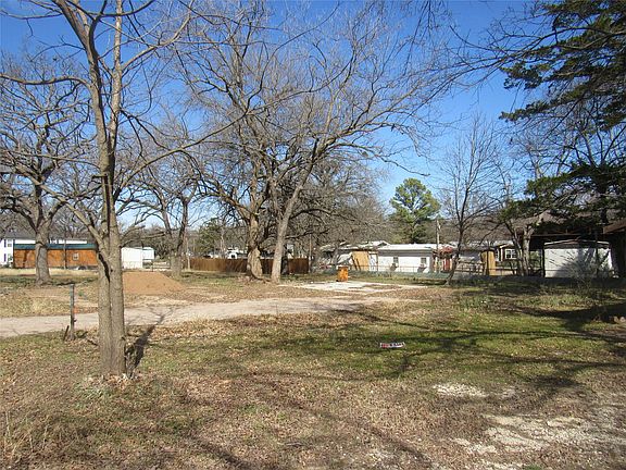 5th image of 58-88 Ivanhoe Dr