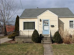 16 Juniata Pl, Buffalo, NY 14210