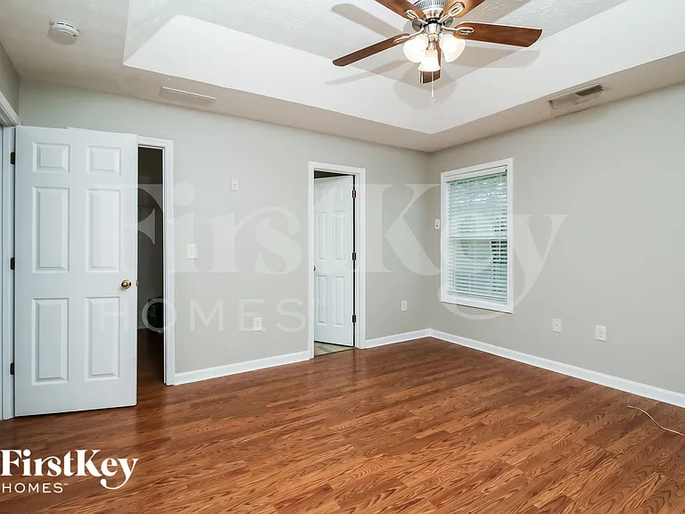 140 Thrasher Rd — Photo 12