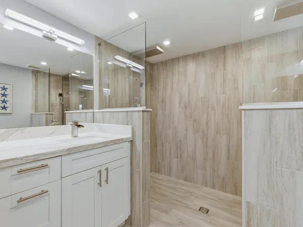 397 Burgundy I, Delray Beach, FL 33484