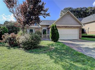 3060 River Ridge Dr #7, Gastonia, NC 28056