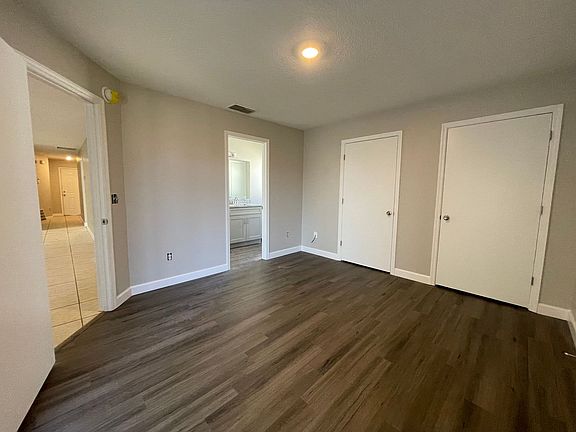 2nd image of 2608 Icabod Ct