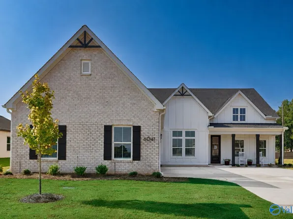 6041 Margie Collins Dr, Owens Cross Roads, AL 35763