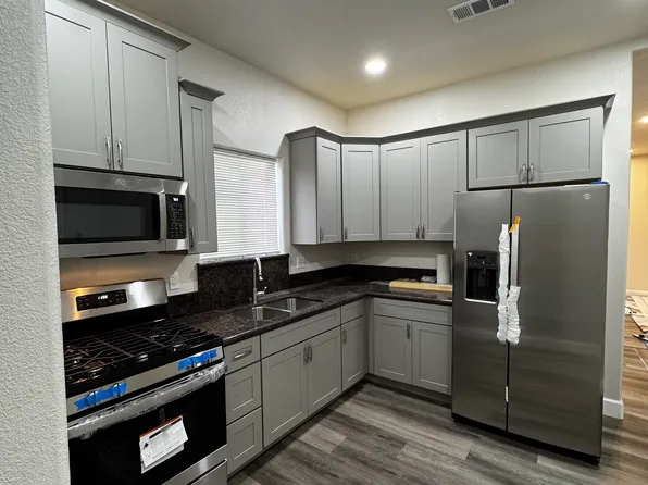 1758 N Beale Rd, Linda, CA 95901